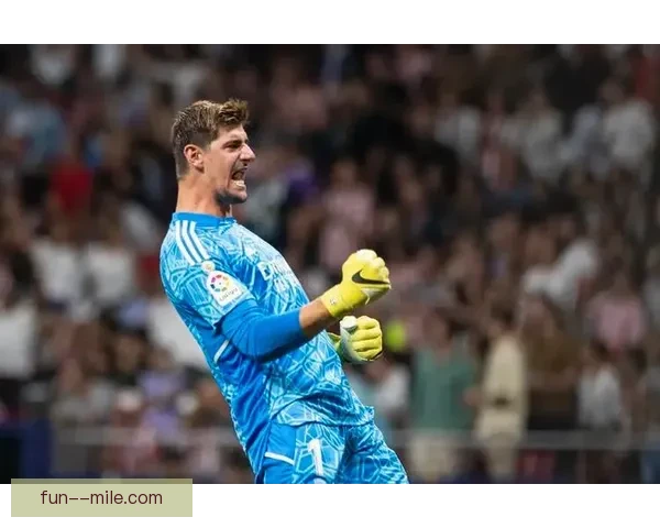 库尔图瓦凭借卓越表现荣获雅辛奖彰显门将实力