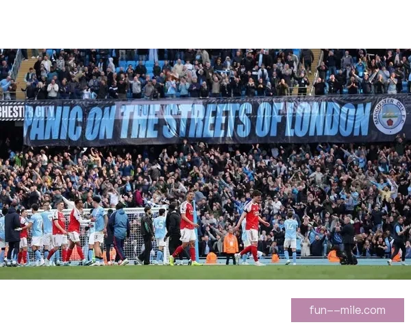 米德马曼城女足首秀破门引领胜利球队表现强势