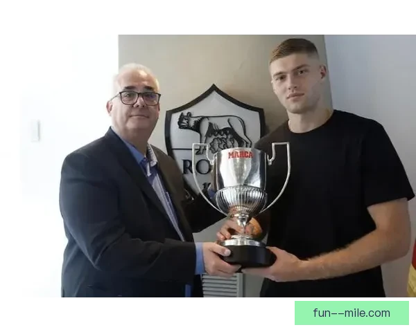 赫罗纳多夫比克力夺西甲金靴创造历史辉煌表现